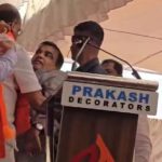 Nitin Gadkari: స్టేజ్‌పై మాట్లాడుతూనే.. స్పృహ తప్పి పడిపోయిన కేంద్రమంత్రి.. (వీడియో)
