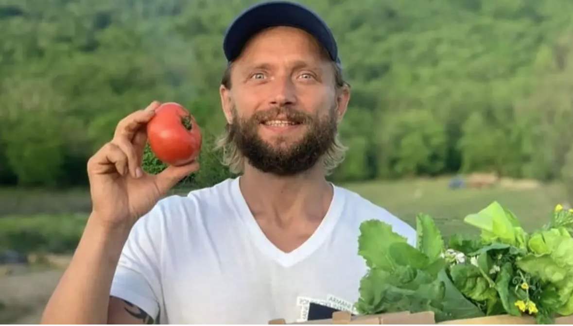 Russian Influencer: సోషల్ మీడియా ఇన్‌ఫ్లూయెన్సర్‌ కు 8 ఏళ్ల జైలు శిక్ష.. ఏమైందంటే.?