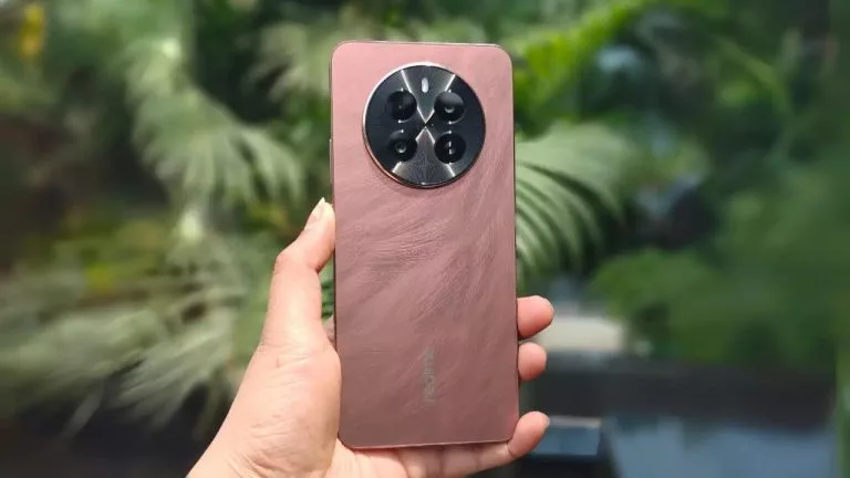 Realme P1 Pro 5G Sale: రియల్ మీ P1 Pro 5G మొదటి సేల్ ఈ రోజే.. ఆఫర్లు చూస్తే వదలడం కష్టమే