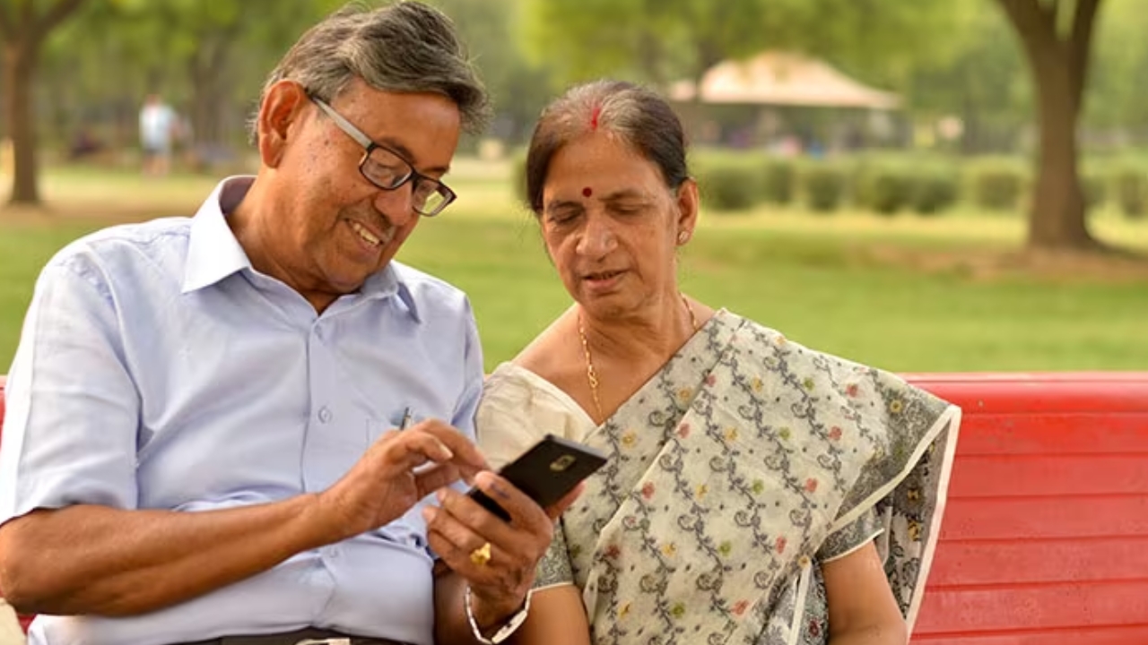 Health Insurance to Over 65 Age: గుడ్ న్యూస్.. ఇకపై వారికి కూడా హెల్త్ ఇన్సూరెన్స్..!