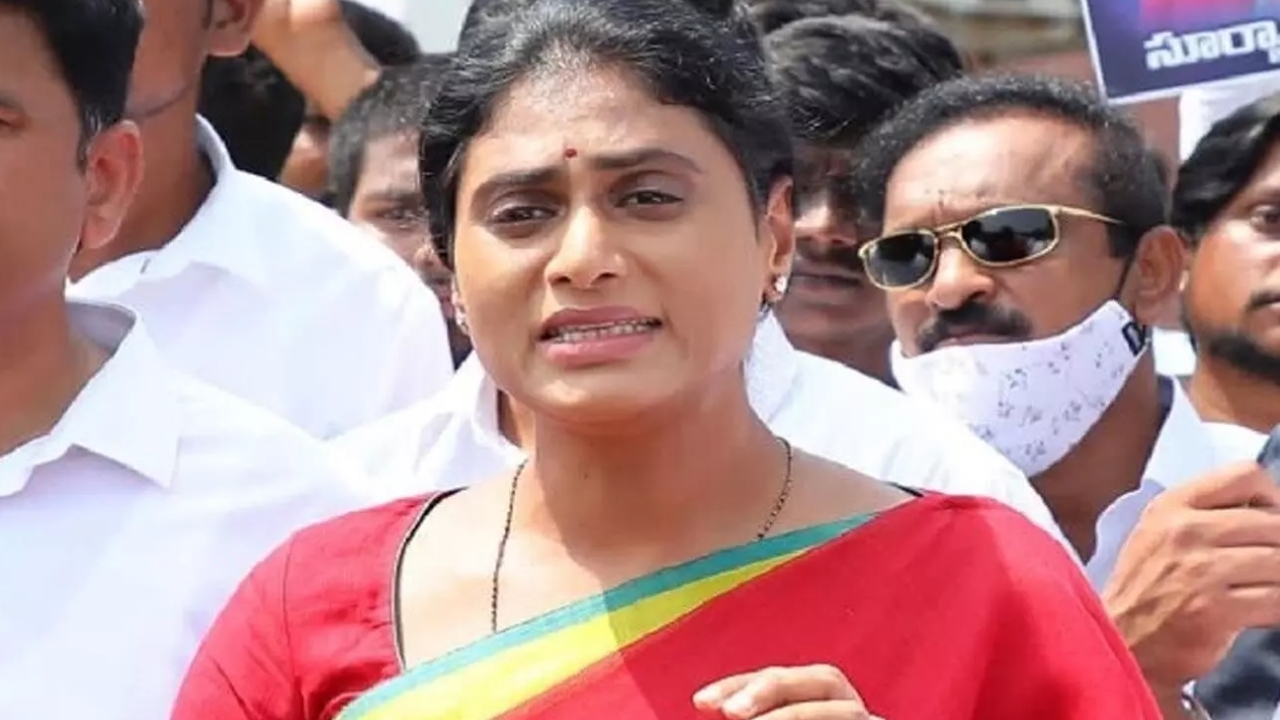 YS Sharmila on Jagan: ఫ్యాన్ గాలికి హామీలన్ని కొట్టుకుపోయాయ్: వైఎస్ షర్మిల!