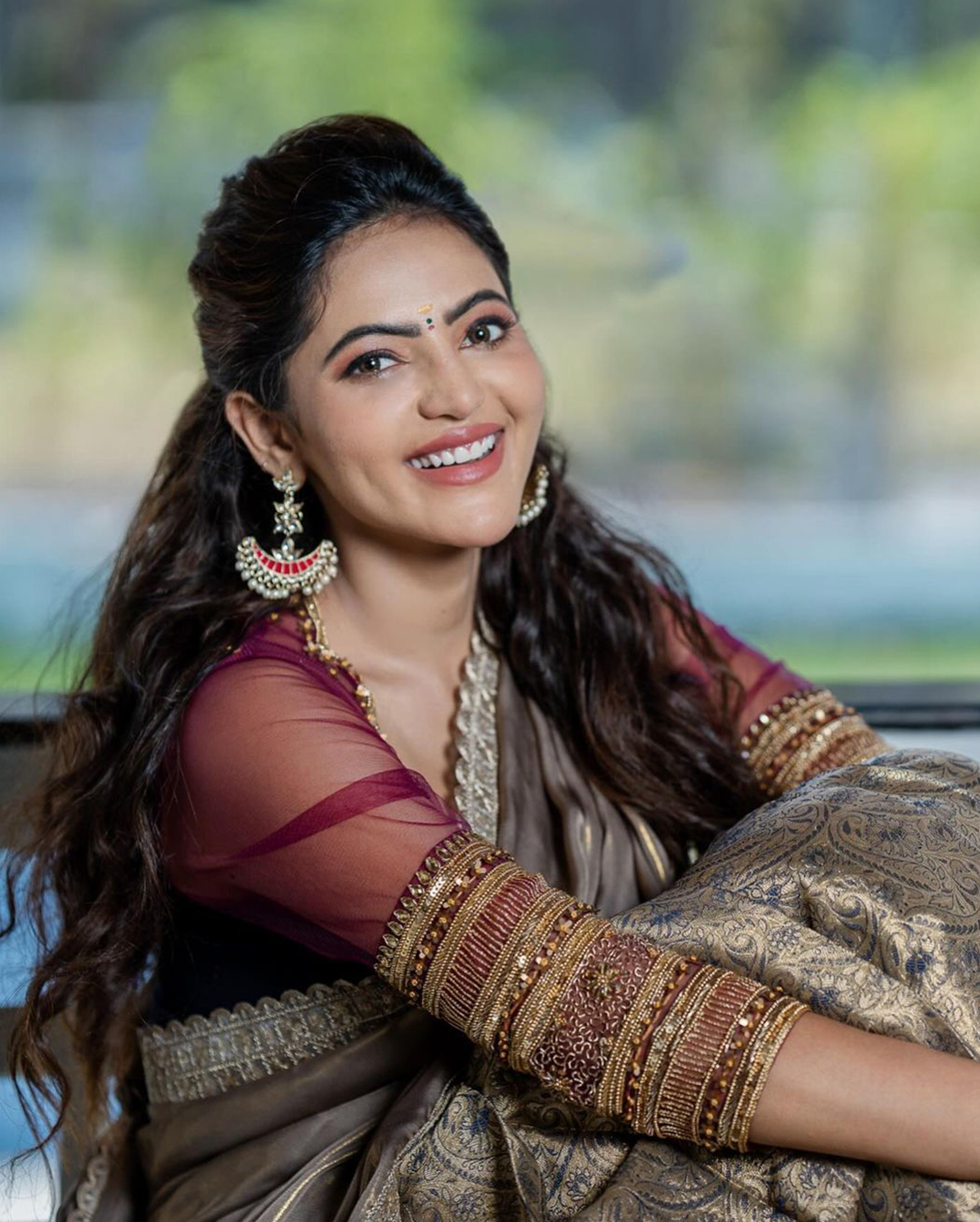 Athulyaa Ravi: పట్టు పరికిణిలో చిరున‌వ్వుతో గాలం వేస్తున్న‌.. ఎవరీ ముద్దుగుమ్మ