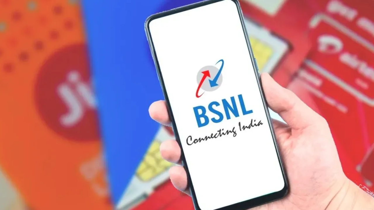 Best Prepaid Recharge Plan : అదిరిపోయే ఆఫర్.. రూ. 2 వేల రీఛార్జ్‌తో 425 రోజులు అన్‌లిమిటెడ్ కాల్స్, డేటా!