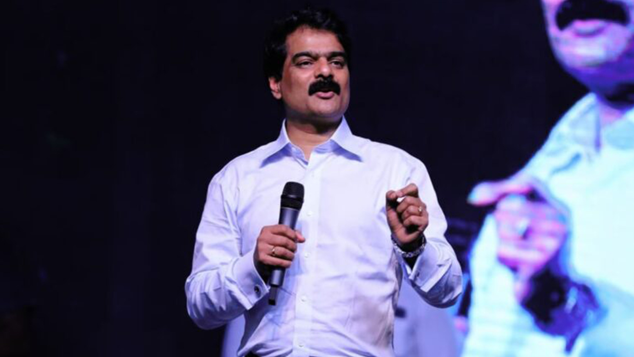 Nearly Rs 2 crores seized in Hyd: హైదరాబాద్‌లో డబ్బే డబ్బు, ఒక్క రోజే రెండు కోట్లు సీజ్