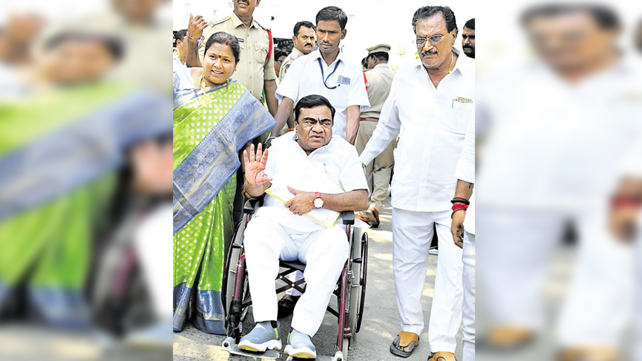 Yanamala Krishnudu Resign : టీడీపీకి షాక్.. వైసీపీ గూటికి యనమల కృష్ణుడు