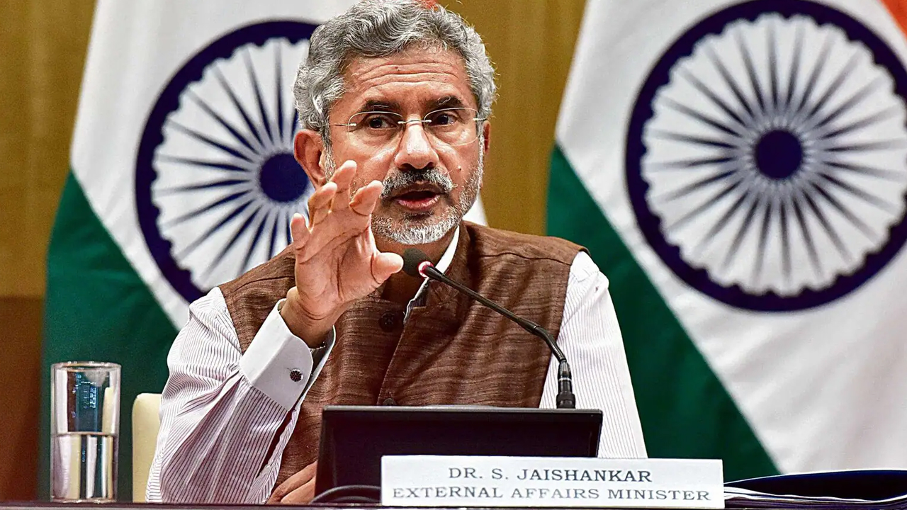 Minister Jaishankar : భారత్ పై విషం చిమ్ముతోన్న విదేశీ మీడియా.. మంత్రి జైశంకర్ ఫైర్