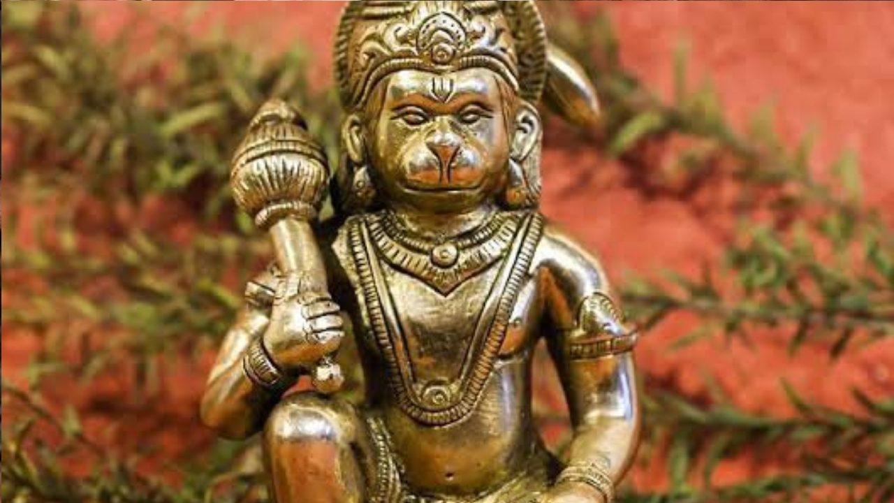 Hanuman Jayanthi: వాస్తు ప్రకారం ఇంట్లో ఆంజనేయస్వామి ఫోటో ఎక్కడ పెట్టాలో తెలుసా?