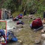 Bus Plunges into Ravine : లోయలో పడిన బస్సు.. 25 మంది మృతి