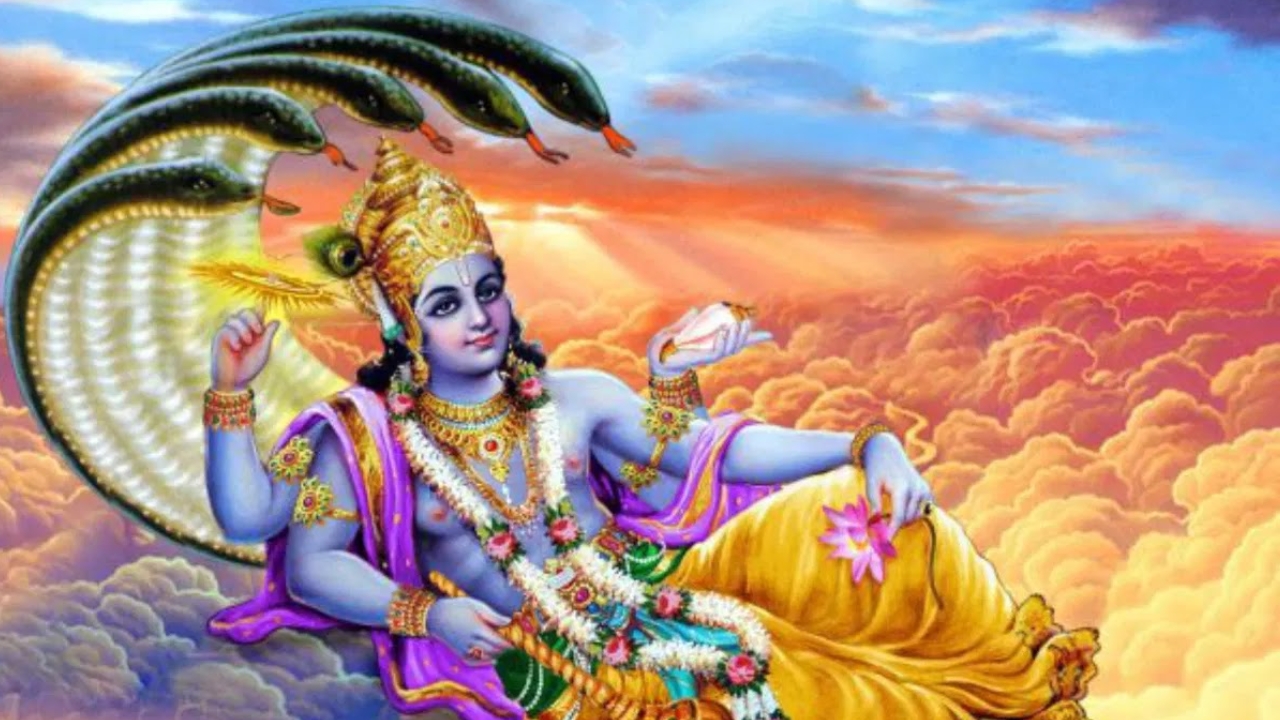 Road Accident in Canada: దొంగను వెంబడించబోయిన పోలీసులు.. ముగ్గురు మృతి!