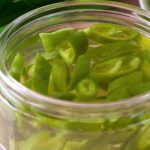 Soaked Green Chilli Water Benefits: పచ్చిమిర్చి నానబెట్టిన నీళ్లు ఎప్పుడైనా తాగారా..? ప్రయోజనాలు తెలిస్తే హవాక్కవుతారు