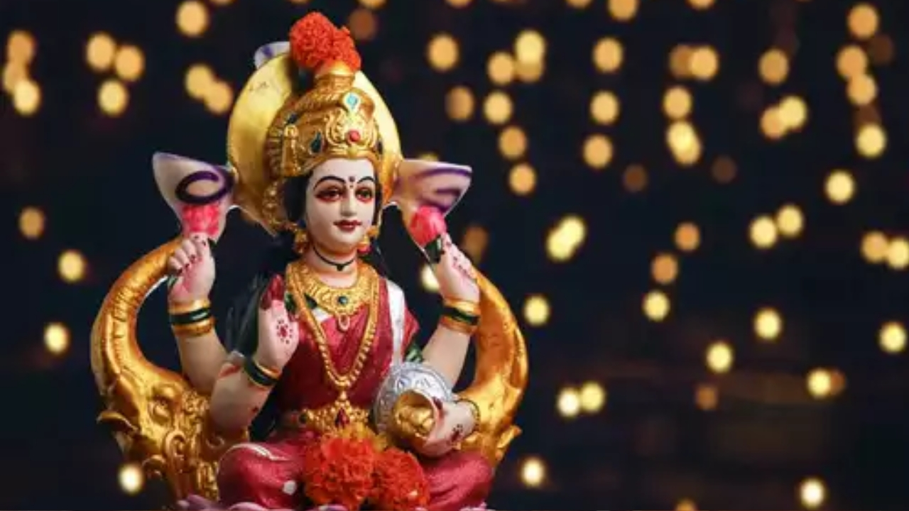 Vaishakh Purnima 2024: వైశాఖ పూర్ణిమ నాడు ఈ దానాలు చేస్తే లక్ష్మీ దేవి వరిస్తుందట.. మరెందుకు ఆలస్యం