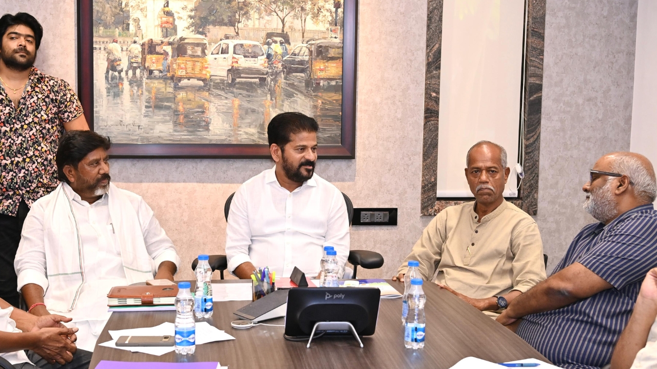 Sajjala Ramakrishna: కాకరేపుతున్న సజ్జల తాజా కామెంట్స్.. ఏపీలో మరోసారి..