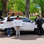Indians hunger strike in Canada: కెనడాలో భారతీయులు నిరాహార దీక్ష, ఉద్యోగాల కోత