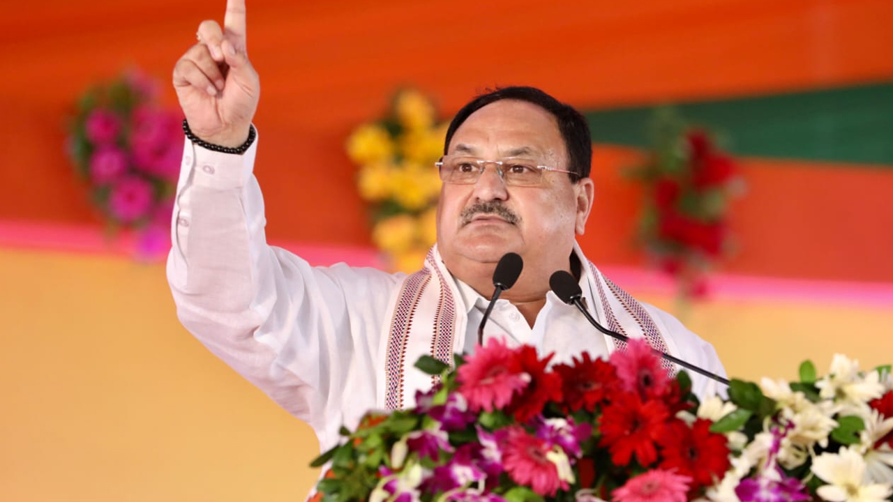 JP Nadda comments on kcr 2bhk: కేసీఆర్ బాటలో సీఎం రేవంత్, ఆ బాధ్యత మేం తీసుకుంటాం