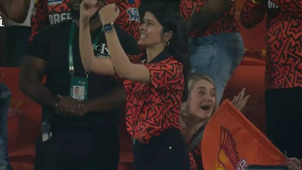 Kavya Maran Celebrates SRH Win: అప్పటివరకు టెన్షన్‌.. విజయం తర్వాత ఎగిరి గంతేసిన కావ్యమారన్.. వీడియో వైరల్