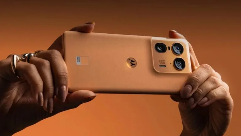 Motorola Edge 50 Ultra Launched : మోటో నుంచి సరికొత్త ఫోన్.. ఇది కొంటే కెమెరా అక్కర్లేదు!