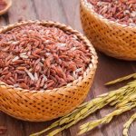 Red Rice Benefits: తరచూ తెల్ల బియ్యమే తింటున్నారా..? ఒక్కసారి ఈ ఎర్ర బియ్యం ట్రై చేసి చూడండి!