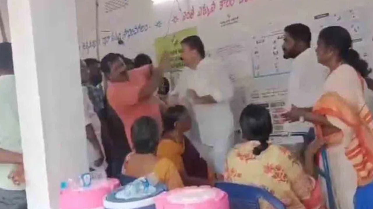 EC Serious on Tenali MLA Sivakumar: తెనాలి ఎమ్మెల్యేపై ఈసీ ఆగ్రహం.. అదుపులోకి తీసుకోవాలని ఆదేశం..!