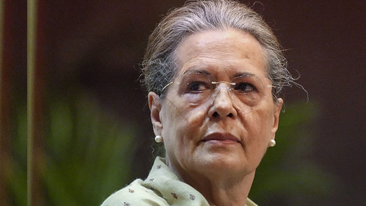 Sonia Gandhi video message: సోనియా వీడియో సందేశం, అలాంటి వారిని దూరంగా పెట్టండి?