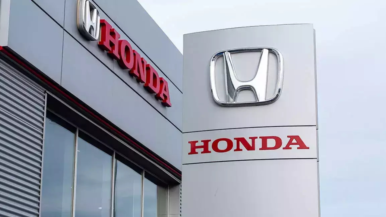 Honda Motorcycle April 2024 Sales: తిరుగులేని రారాజుగా హోండా మోటర్స్.. అమ్మకాల్లో రికార్డులే రికార్డులు..!