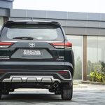 Toyota Innova Hycross: చేతులెత్తేసిన టయోటా మోటర్స్.. ఆ కార్ల బుకింగ్స్ క్లోజ్!