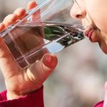 Drinking Water On an Empty Stomach: పరిగడుపున నీళ్లు తాగితే ఎన్ని లాభాలో తెలుసా.. ఇలా ఎన్ని గ్లాసుల నీళ్లు తాగాలంటే?