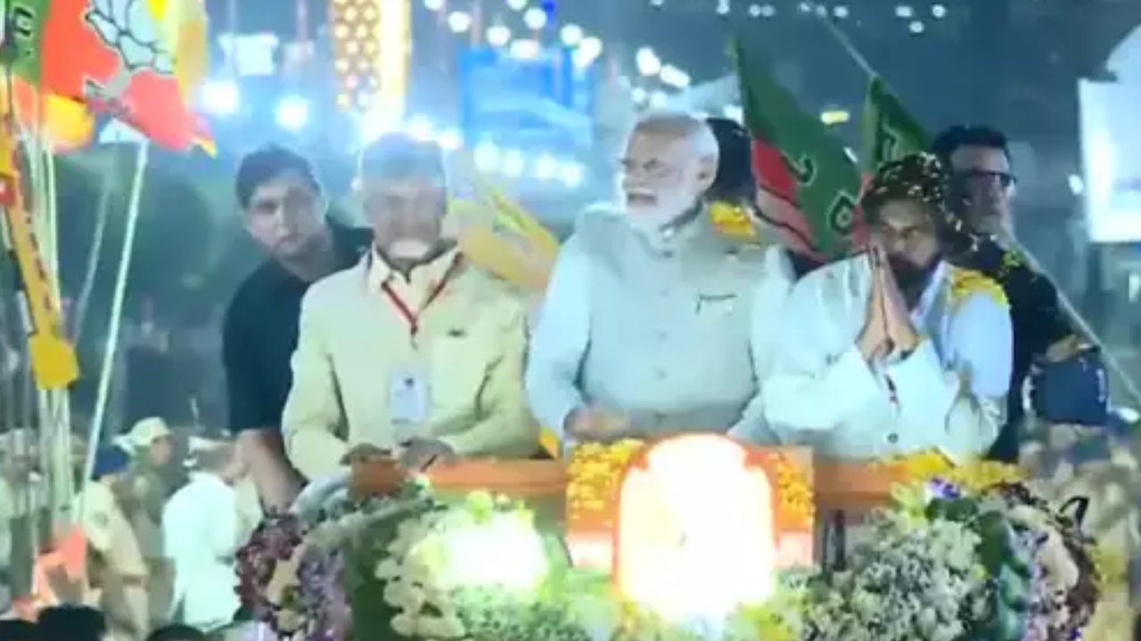 Vijayawada: విజయవాడలో మోదీ రోడ్ షో.. ఒకే వేదికపై మోదీ, చంద్రబాబు, పవన్
