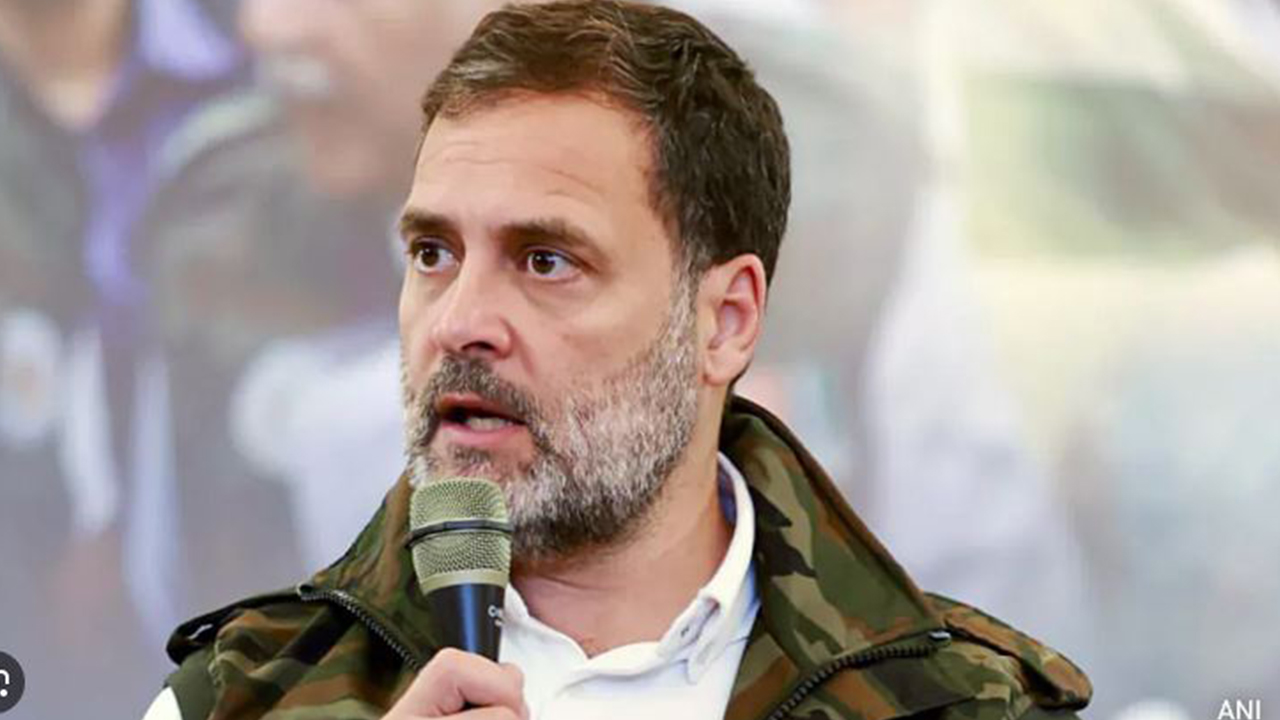Rahul's first reaction after exit polls: ఎగ్జిట్ పోల్స్‌పై రాహుల్ కామెంట్స్, అది మోదీ మీడియా పోల్..
